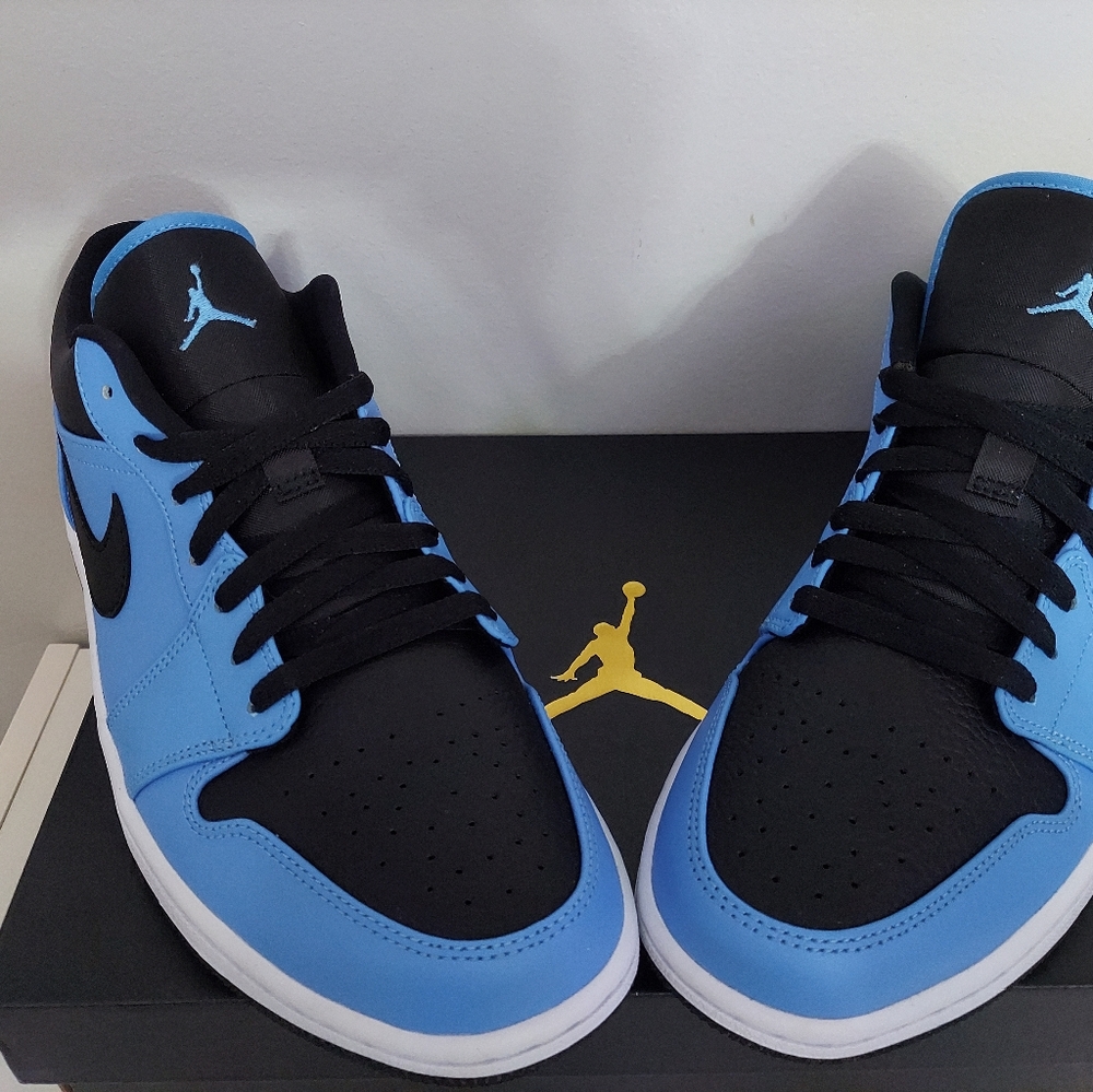 Air Jordan 1 Low University Blue Black sz 12
